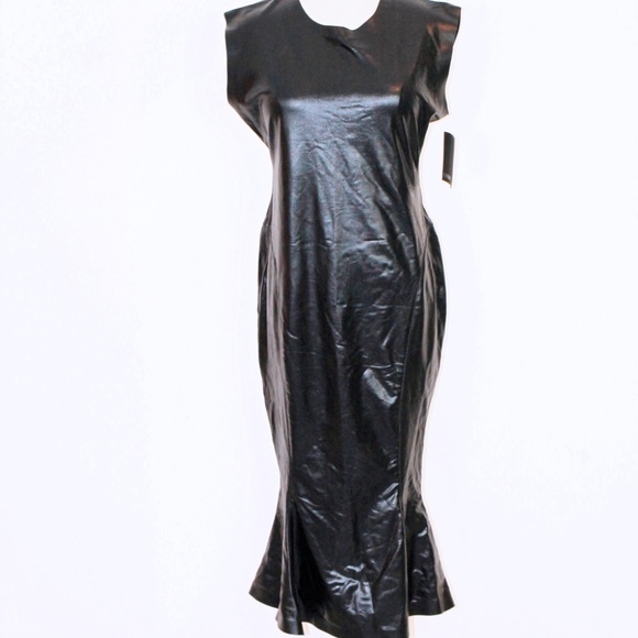 Norma Kamali Sleeveless Fishtail Dress Size (M)